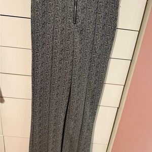 Women’s black and white Pants